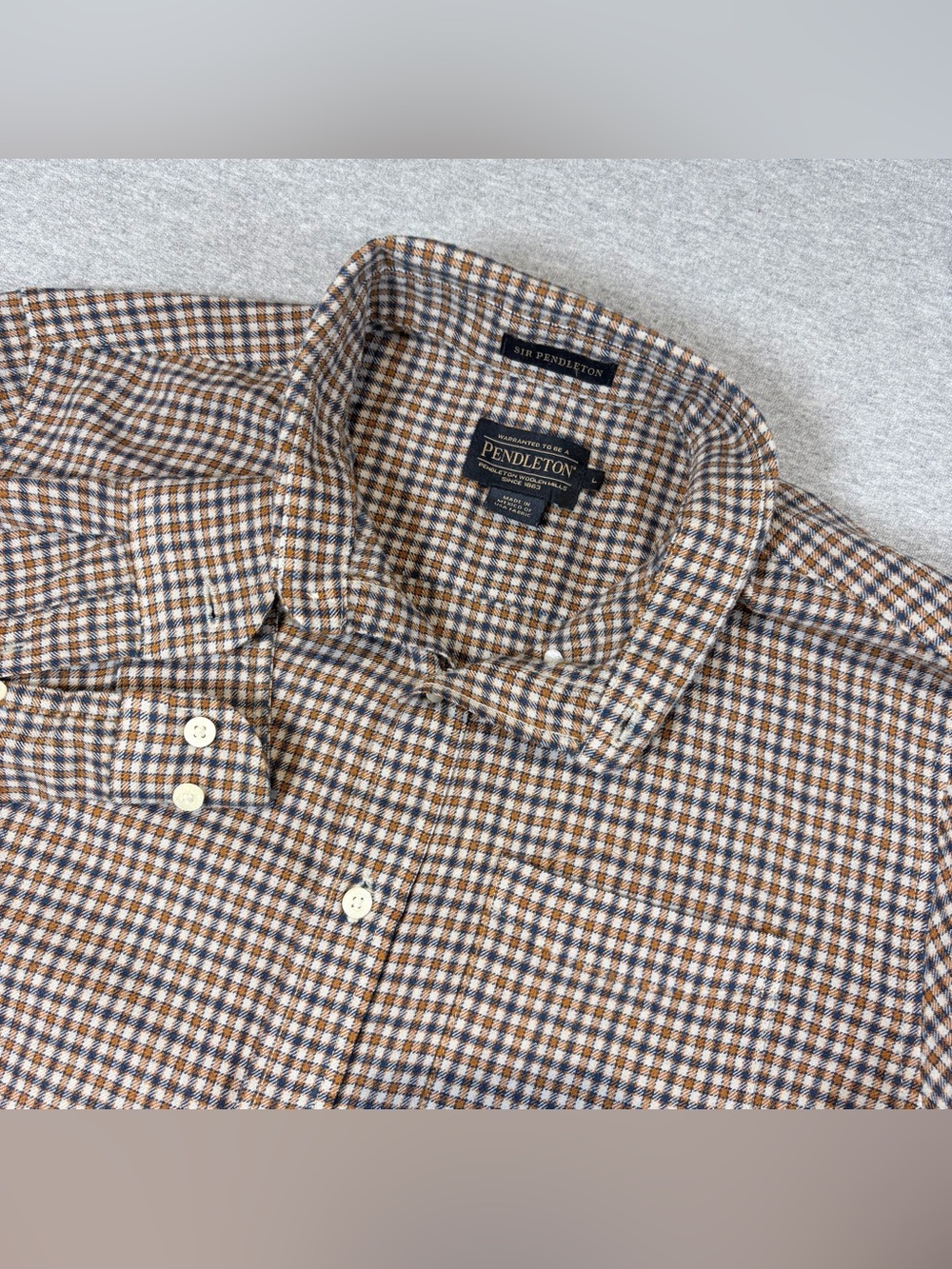 Pendleton Long Sleeve Button Down Wool Flannel Shirt Mens L Brown Check